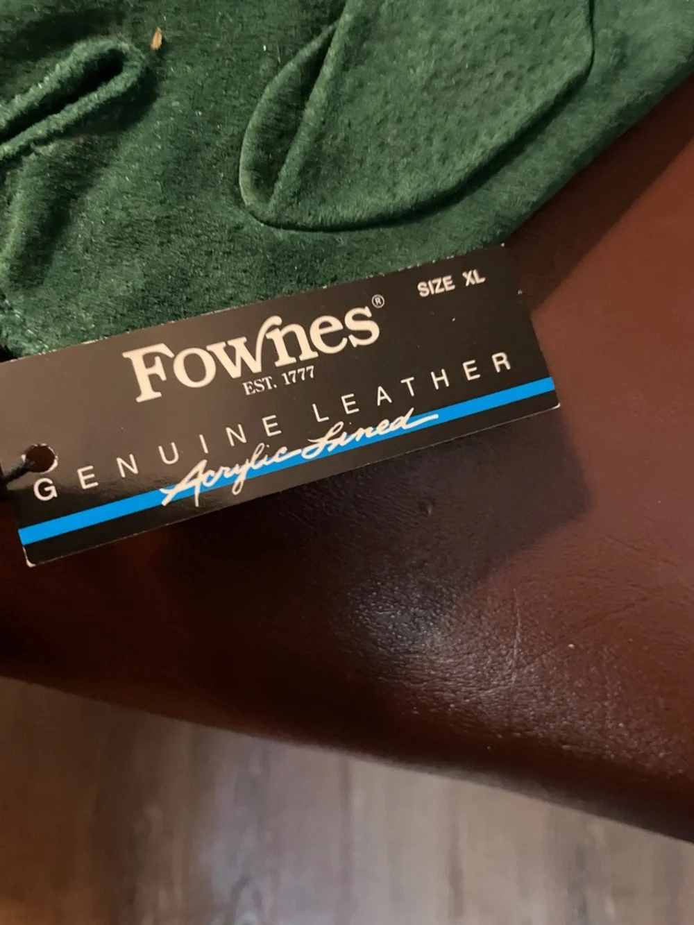 VTG Women's Fownes suede Gloves, Forest Green